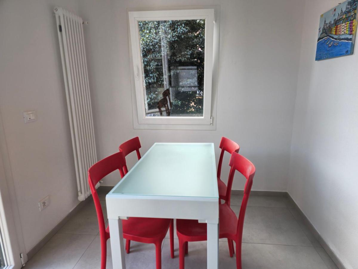 Casa Anelita Apartment ลาสเปเซีย ภายนอก รูปภาพ